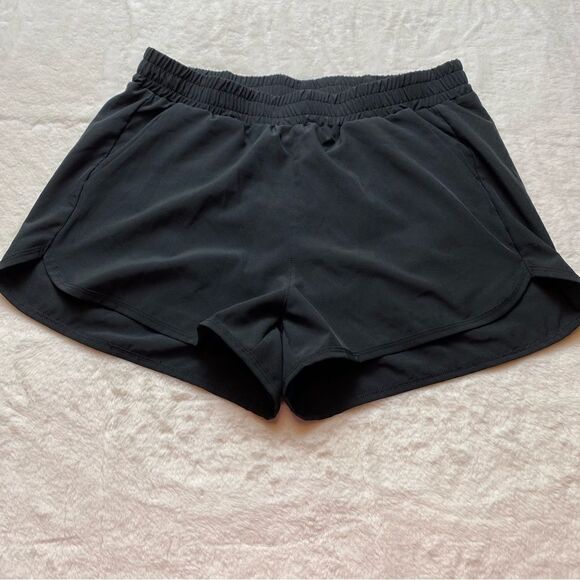 Stelle Black Running Shorts Size Medium - Picture 1 of 8